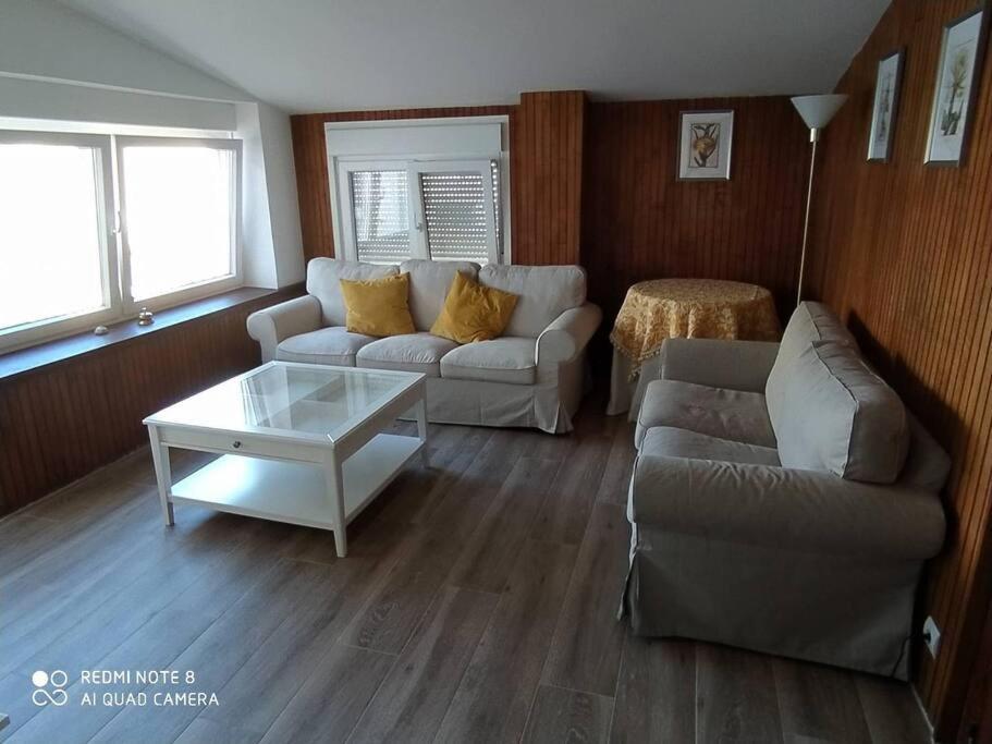 Precioso Y Espacioso Piso Ideal Para Familias. 엘부르고데오스마 외부 사진